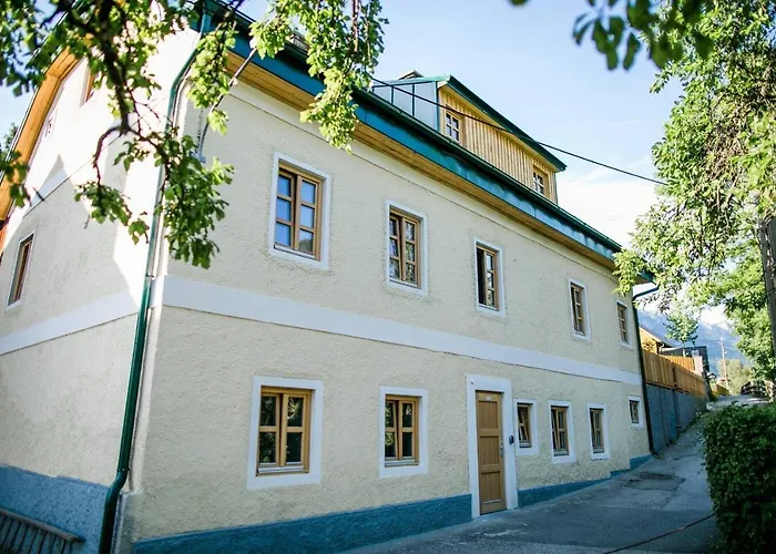 Apartment Aussee- Hallsatt Salzherrenhof- Kueche, Wlan, Netflix