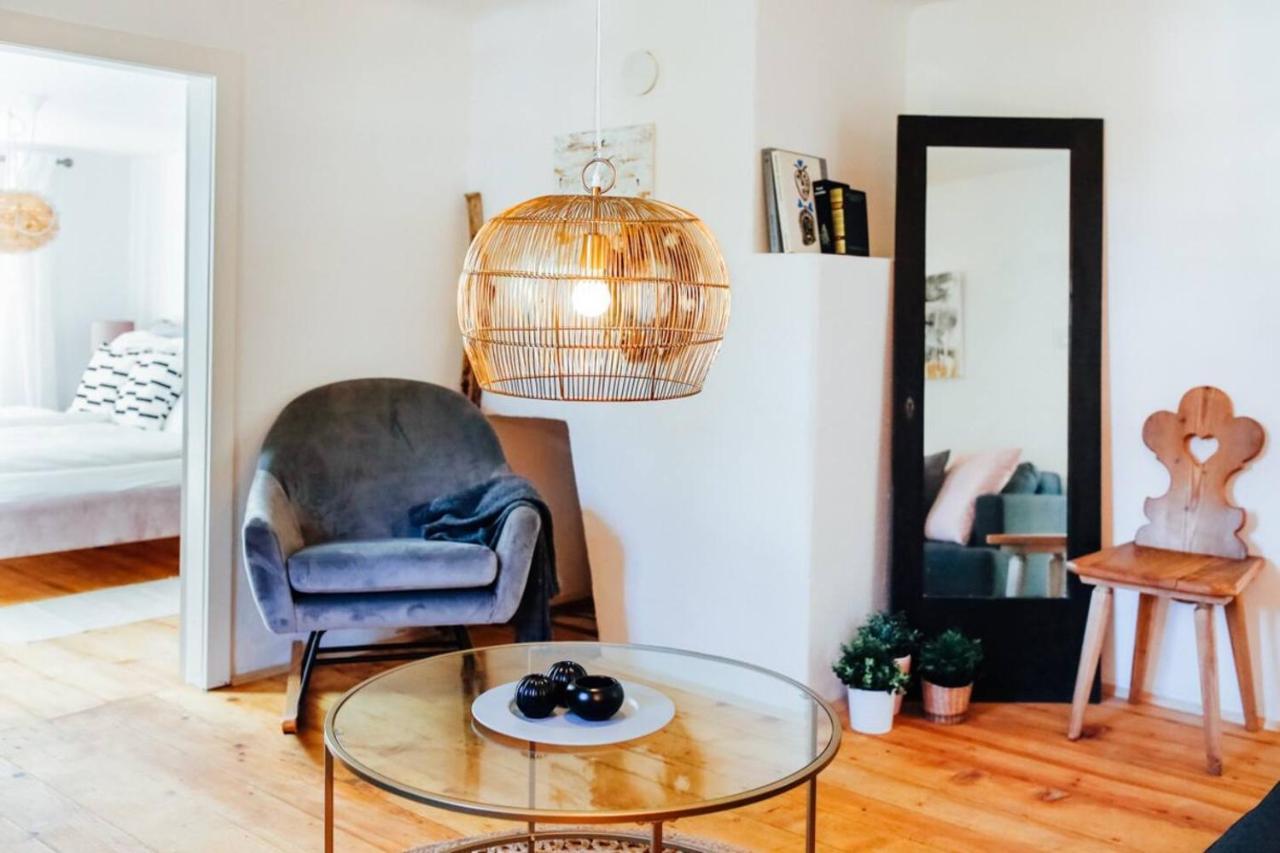 Apartment Aussee- Hallsatt Salzherrenhof- Kueche, Wlan, Netflix